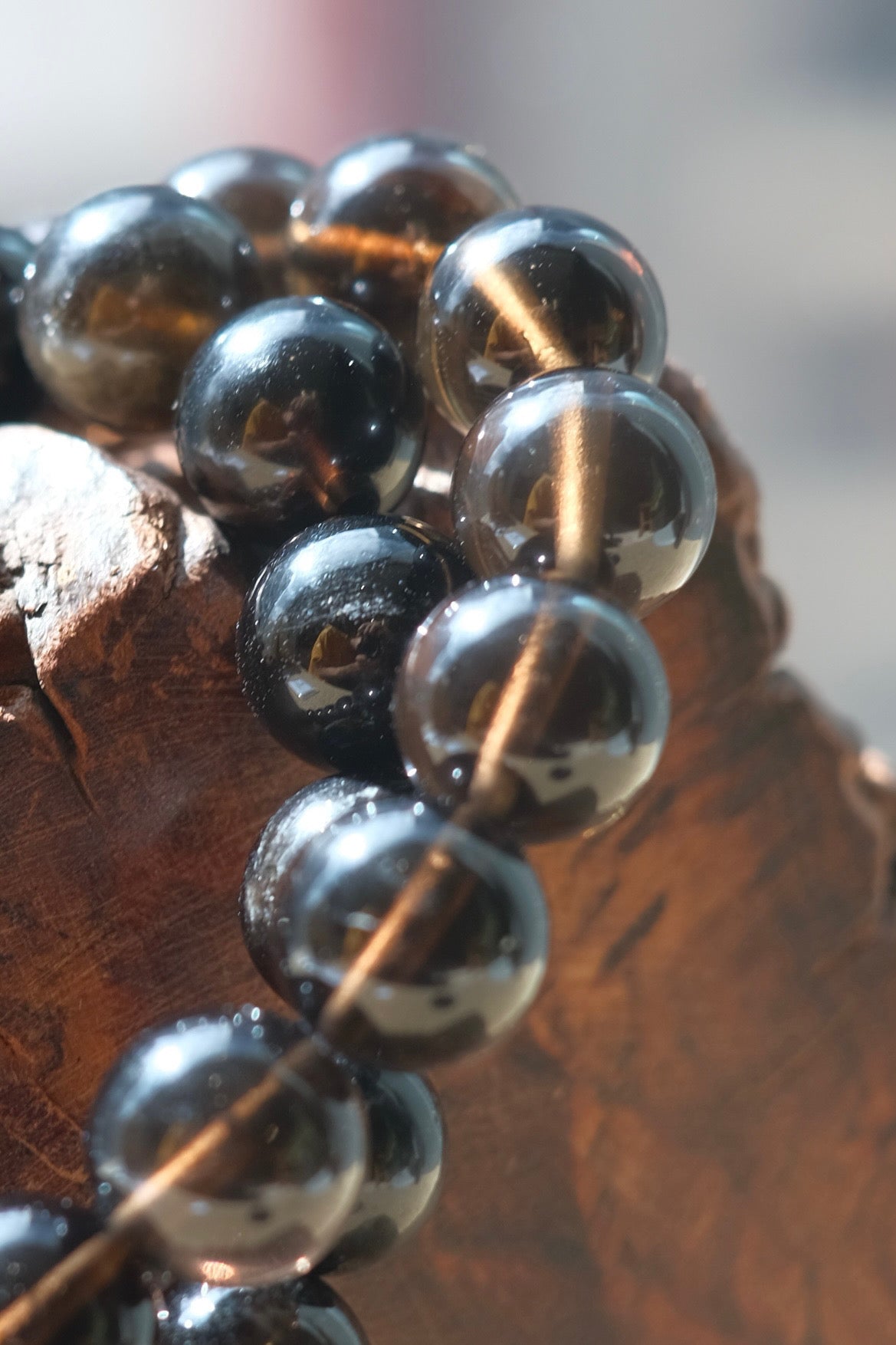 山梨黑平水晶 YAMANASHI KUROBERA BLACK QUARTZ（淨化、辟邪、驅邪)